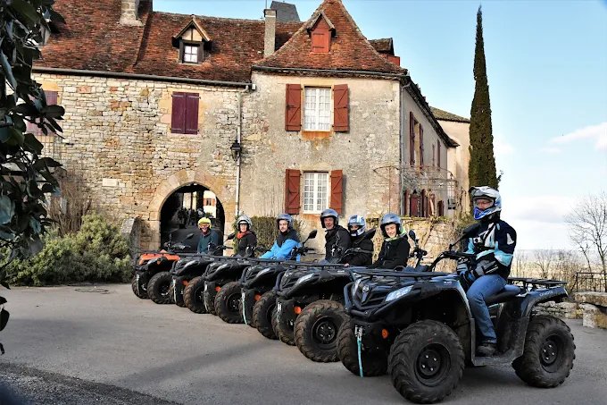 Randonnée en quad dans la campagne du Quercy